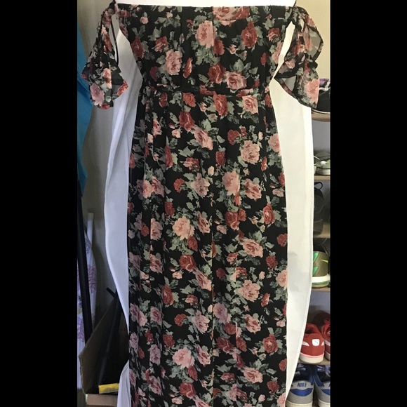 Off the shoulder size large forever 21 dress - Picture 2 of 5